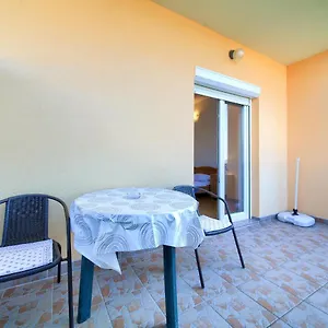 Petra Apartment