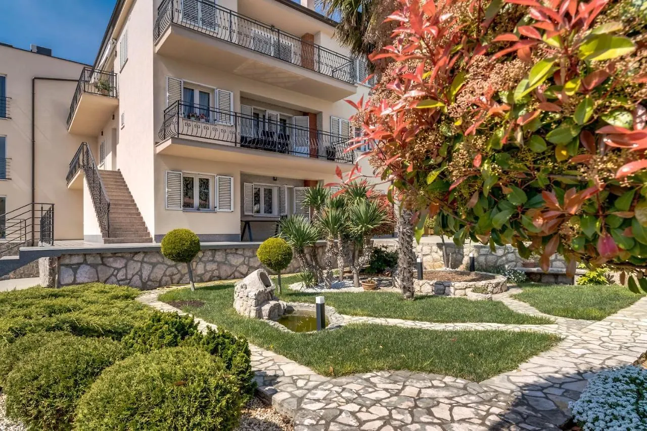 Deluxe Apartment Skyline - Fantastic Sea View Near The Beach Krk Town
